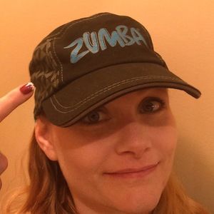 Meet your Posher, Toni